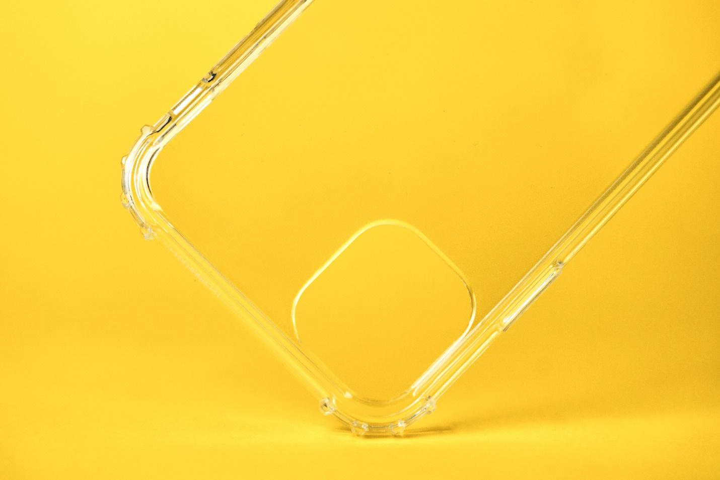 A picture containing glass

Description automatically generated with medium confidence